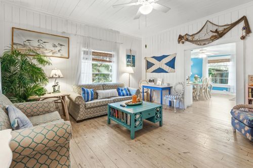 37 Gardenia St, Santa Rosa Beach, FL, 32459-6349 | Card Image