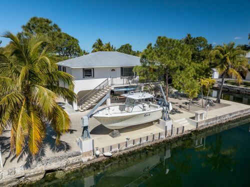 1539 Lantana Ln, Big Pine Key, FL, 33043-6082 | Card Image