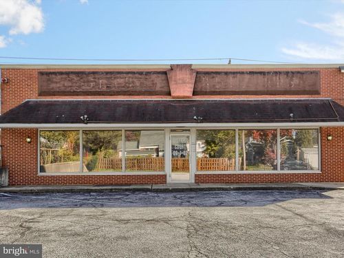 1901 State St, CAMP HILL, PA, 17011 | Card Image