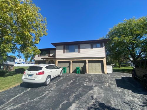 311 Dawn Ct, Bloomingdale, IL, 60108-2877 | Card Image