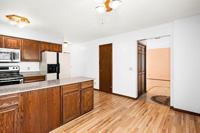 183 E Stark-16.jpg | Image 14
