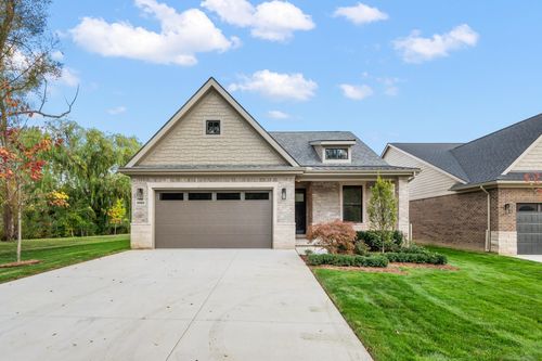5872 Willow Grove Dr, Troy, MI, 48085-3349 | Card Image