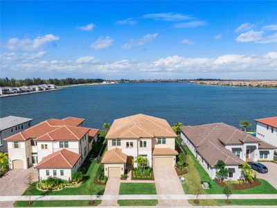 12665 S Parkland Bay Trl, House other with 5 bedrooms, 5 bathrooms and null parking in Parkland FL | Image 1