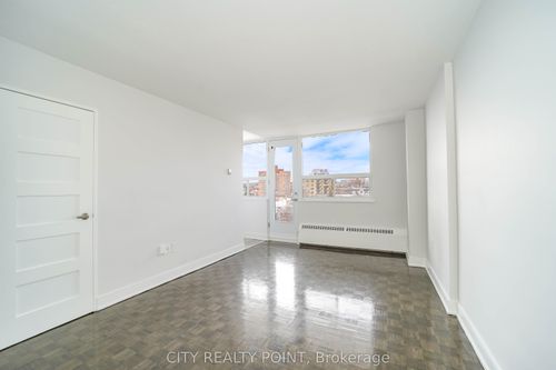 701-1500 Bathurst St, York, ON, M5P3L3 | Card Image