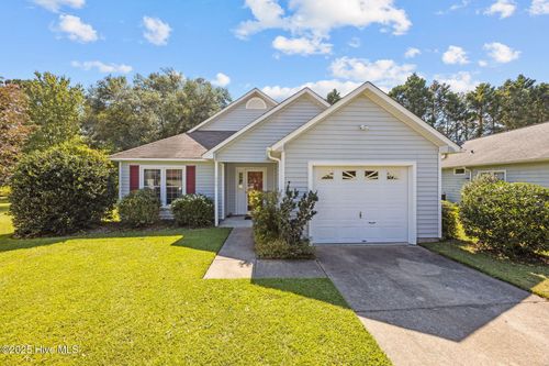 209 Esquire Ct, New Bern, NC, 28562-8889 | Card Image