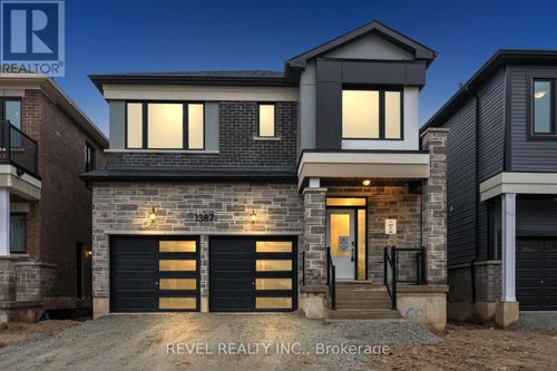 1387 Hearns Pl, Milton, ON, L9E0G6 | Card Image