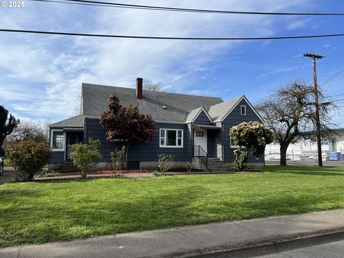 2494 Roosevelt Blvd, Eugene, OR, 97402-2540 | Card Image