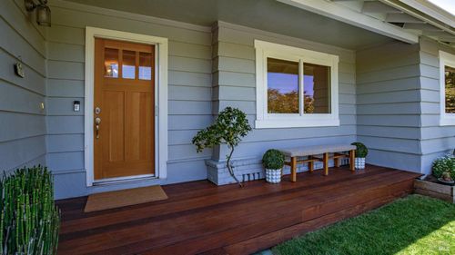 40 Staghound Psge, Corte Madera, CA, 94925-1825 | Card Image