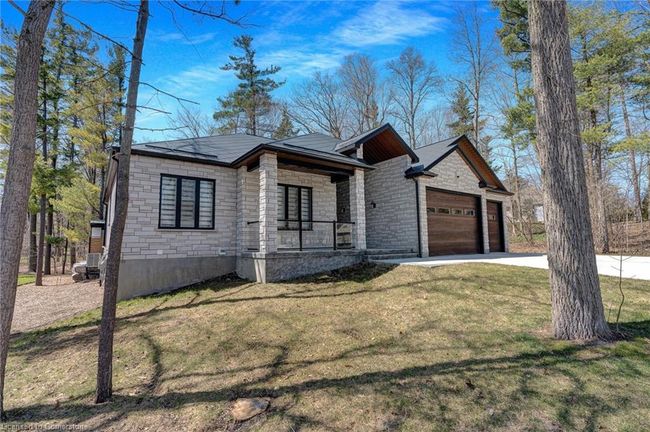10175 Merrywood Dr, House other with 5 bedrooms, 4 bathrooms and 10 parking in Grand Bend ON | Image 5