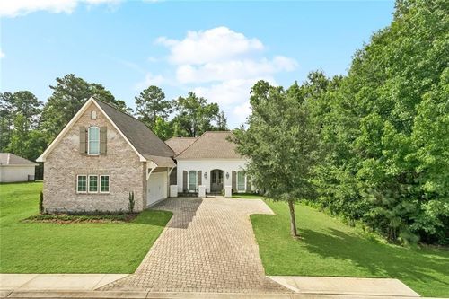504 N Corniche Du Lac, Covington, LA, 70433-7259 | Card Image