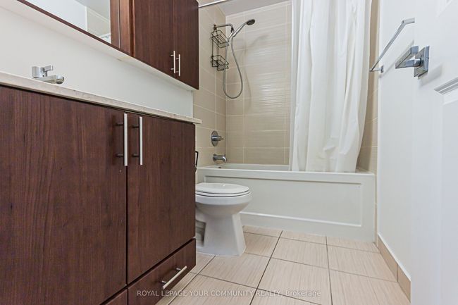 202 - 85 N Park Rd, Condo with 2 bedrooms, 1 bathrooms and 1 parking in Vaughan ON | Image 26