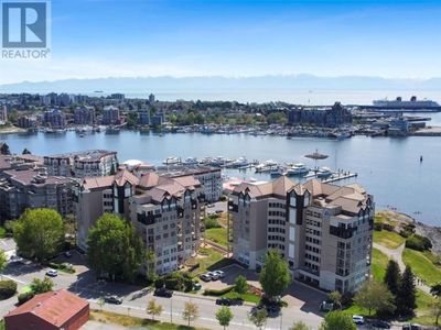 208 - 205 Kimta Rd, Condo with 2 bedrooms, 2 bathrooms and 1 parking in Victoria BC | Image 2