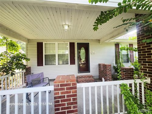 324 W Lewis Ave, Lilbourn, MO, 63862 | Card Image