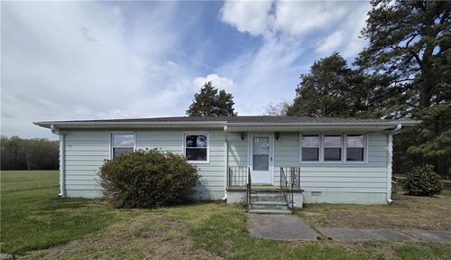 14035 Foursquare Rd, Smithfield, VA, 23430-8636 | Card Image