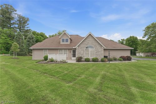 1210 Pebble Chase Cir Ne, Massillon, OH, 44646-4445 | Card Image