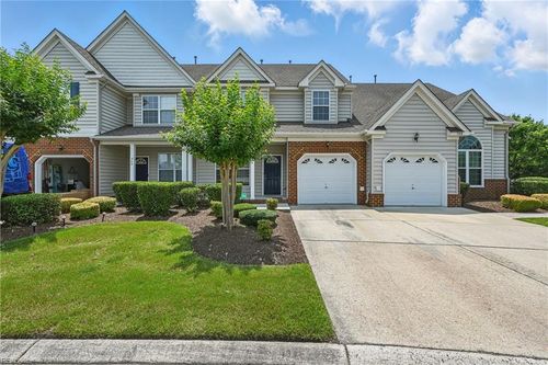 966 Hunley Dr, Virginia Beach, VA, 23462-5274 | Card Image