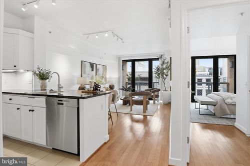 apt-1227-631 D St Nw, WASHINGTON, DC, 20004-2948 | Card Image