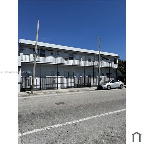 apt-1-467 Nw 8th St, North Miami, FL, 33136-3352 | Card Image