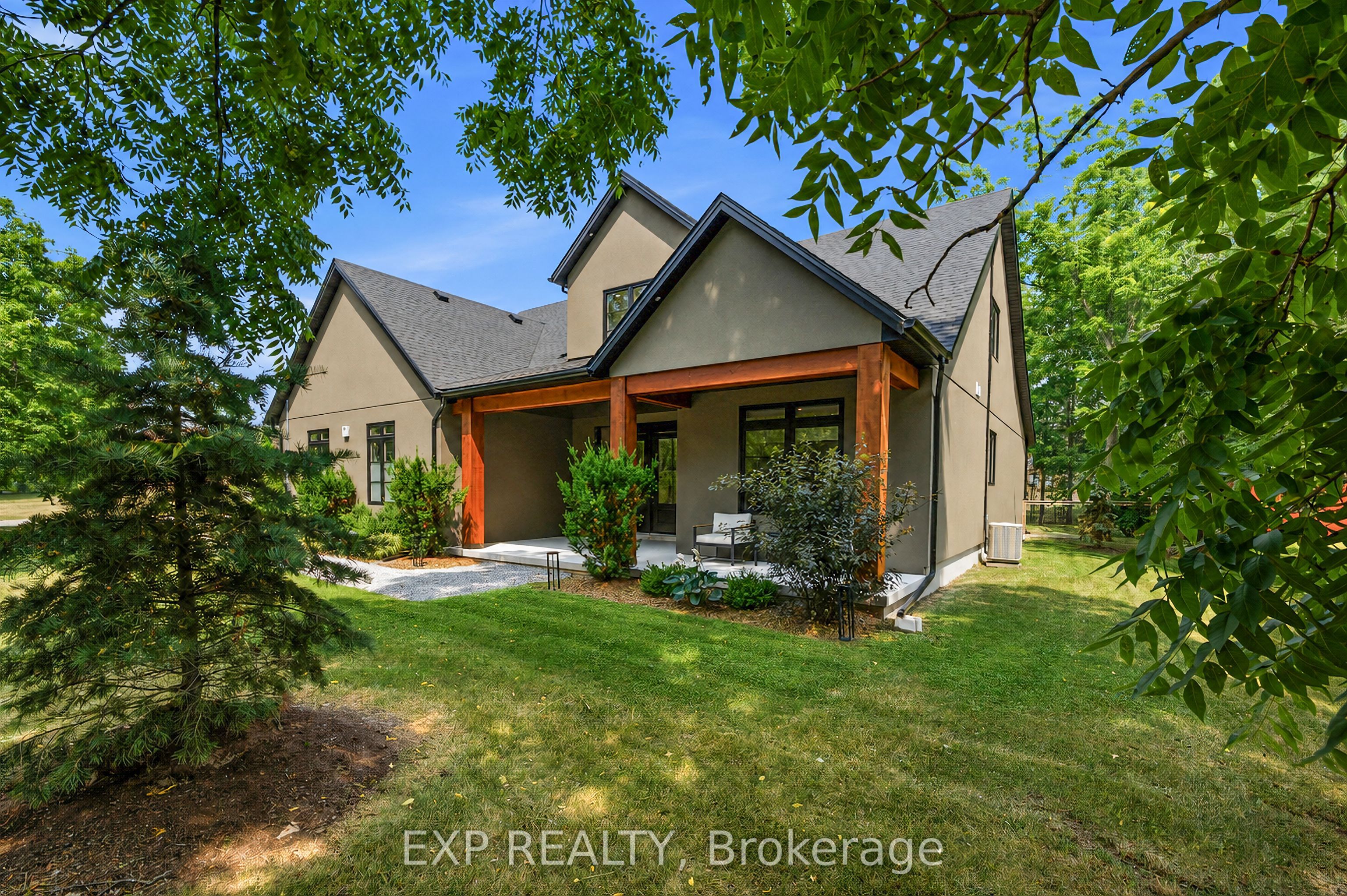 Residential in Fort Erie 2