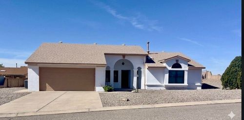 6200 Apache Plume Rd Ne, Rio Rancho, NM, 87144-5164 | Card Image