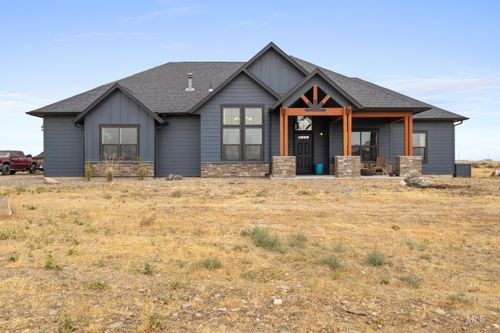 1936 E Bonanza Ct, Mountain Home, ID, 83647-6482 | Card Image