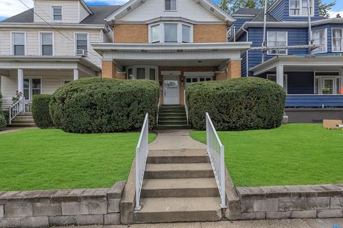 517 Maplewood Avenue, Ambridge, PA, 15003 | Card Image