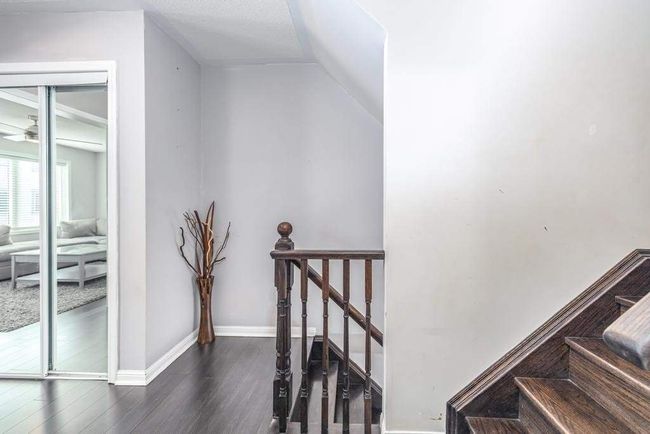 7 Ariel Rd, House attached with 3 bedrooms, 2 bathrooms and 2 parking in Brampton ON | Image 6