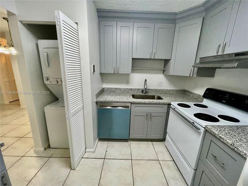 2-10992 Royal Palm Blvd, Coral Springs, FL, 33065-6822 | Card Image