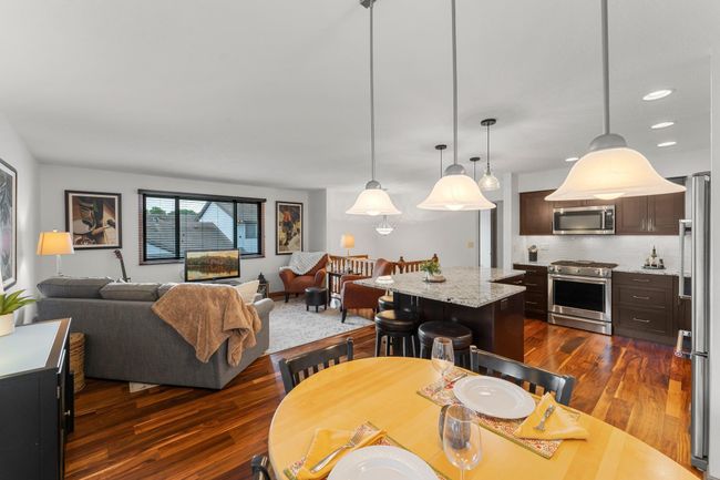 5605 Donegal Dr, Townhouse with 2 bedrooms, 2 bathrooms and null parking in Saint Paul MN | Image 9