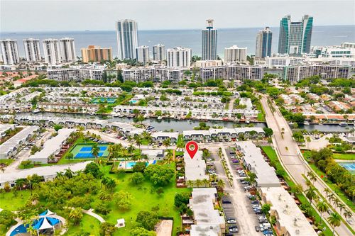 40-2307 Ne 7th St, Hallandale Beach, FL, 33009-2876 | Card Image