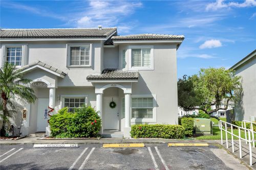 14-14126 Sw 120th Ct, Miami, FL, 33186-6064 | Card Image