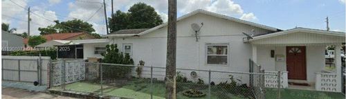301 Nw 23rd Ave, Miami, FL, 33125-3301 | Card Image