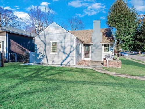 29 Garfield Pl, Roslyn Heights, NY, 11577-1902 | Card Image