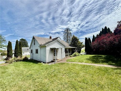 3051 Keystone, Bethlehem Twp, PA, 18020 | Card Image
