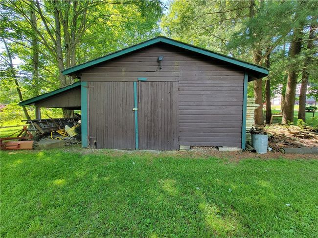 108 W 2 Nd St, House other with 4 bedrooms, 2 bathrooms and null parking in Burnside PA | Image 22