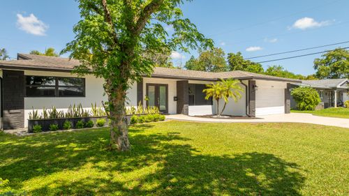 1431 Nw 70th Way, Plantation, FL, 33313-5329 | Card Image