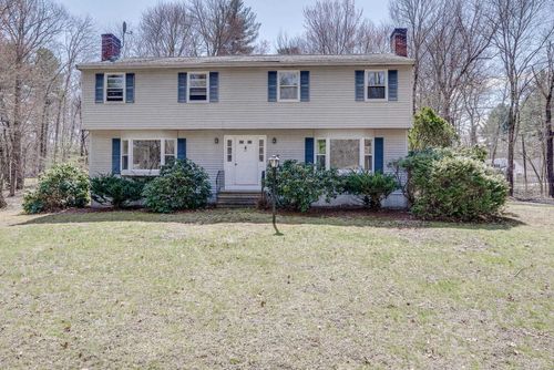 a-22A Circle Dr, Litchfield, NH, 03052-2617 | Card Image