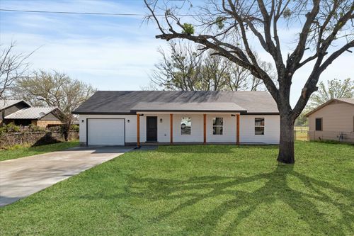 311 Church St, Collinsville, TX, 76233-5444 | Card Image