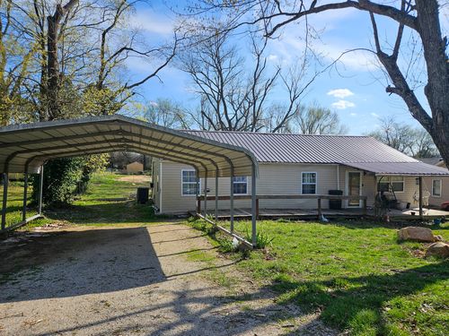 203 E James St, Mountain View, MO, 65548-7266 | Card Image