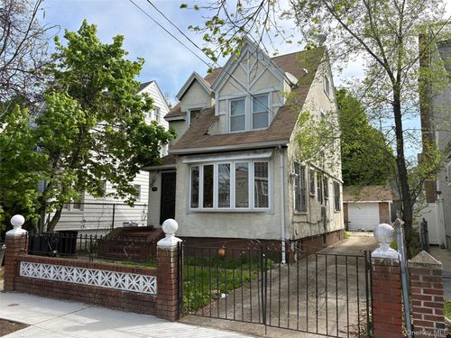 115-57 196th St, Saint Albans, NY, 11412-2717 | Card Image