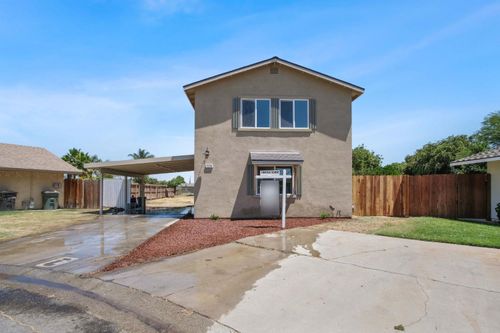 1504 Willow Ct, Livingston, CA, 95334-1857 | Card Image