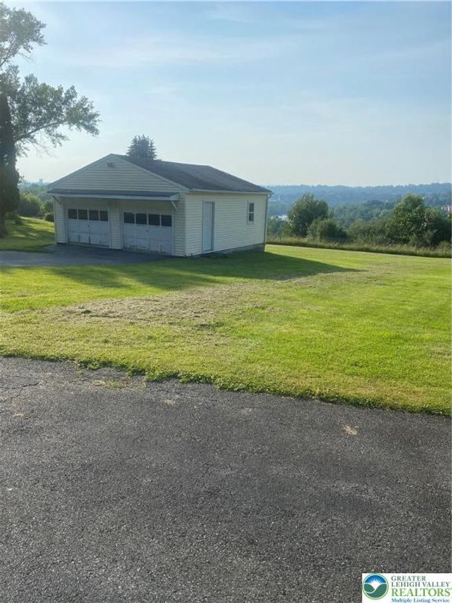 1241 Cedarville Rd, House other with 3 bedrooms, 2 bathrooms and null parking in Williams Twp PA | Image 14