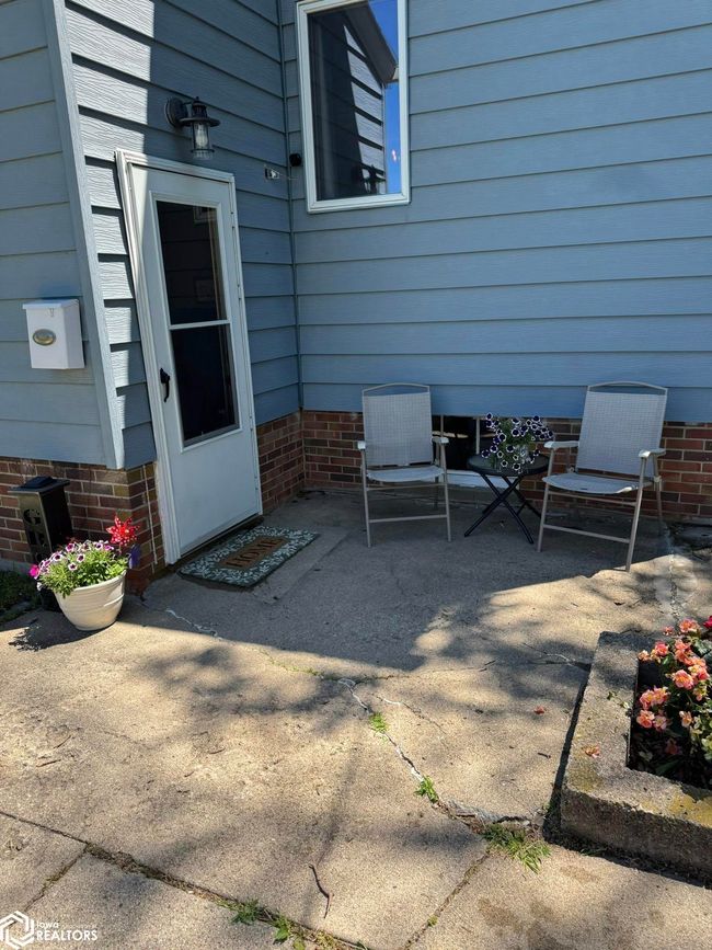 2017 N West St, House other with 3 bedrooms, 2 bathrooms and null parking in Carroll IA | Image 4