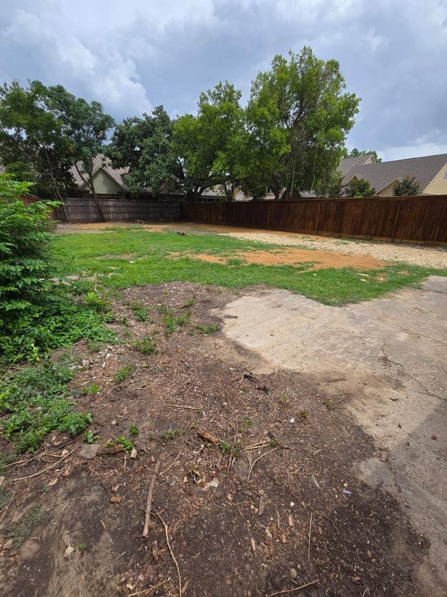 View of yard | Image 12