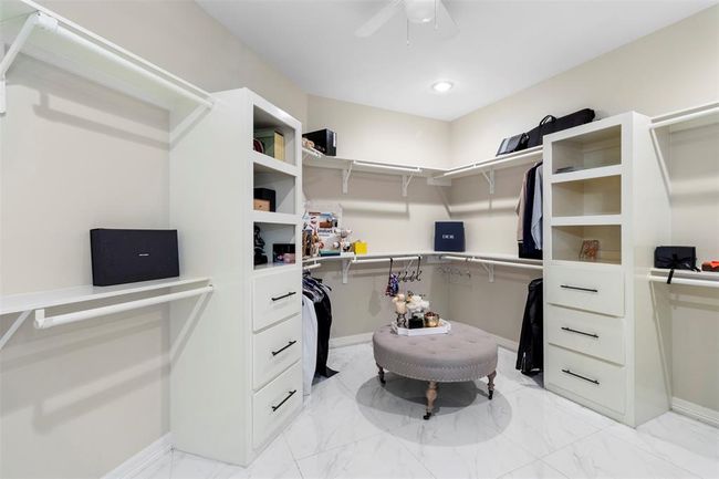 3401 E Stevenson Ave, House other with 5 bedrooms, 5 bathrooms and 2 parking in Alton TX | Image 13