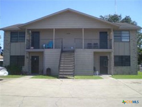 104 Milann St, Victoria, TX, 77901-2835 | Card Image