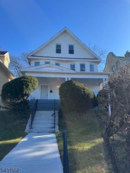 562 Lincoln Ave, Orange, NJ, 07050-2143 | Card Image