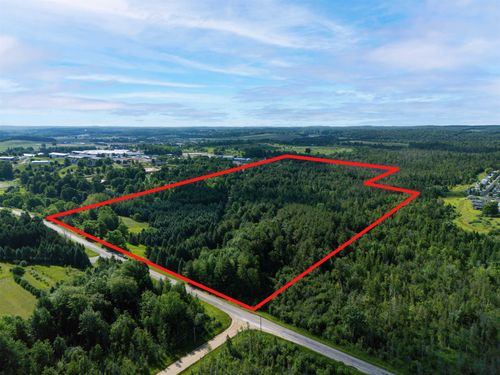 VL 000 Brackett Road, Acme Township, MI, 49690 | Card Image