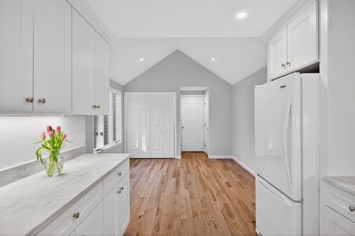 16 W Woods, Yarmouth Port, MA, 02675-1462 | Card Image