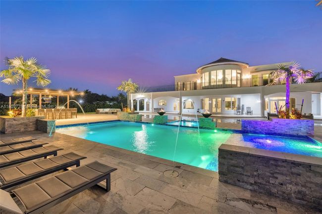 4610 Sw 178 Th Ave, House other with 8 bedrooms, 8 bathrooms and null parking in Southwest Ranches FL | Image 11